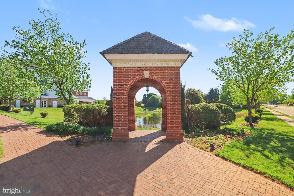 101 SPOTSLEE DR, SPOTSYLVANIA, Virginia 22551, 3 Bedrooms Bedrooms, ,2 BathroomsBathrooms,Residential,101 SPOTSLEE DR,VASP2040970 MLS # VASP2040970