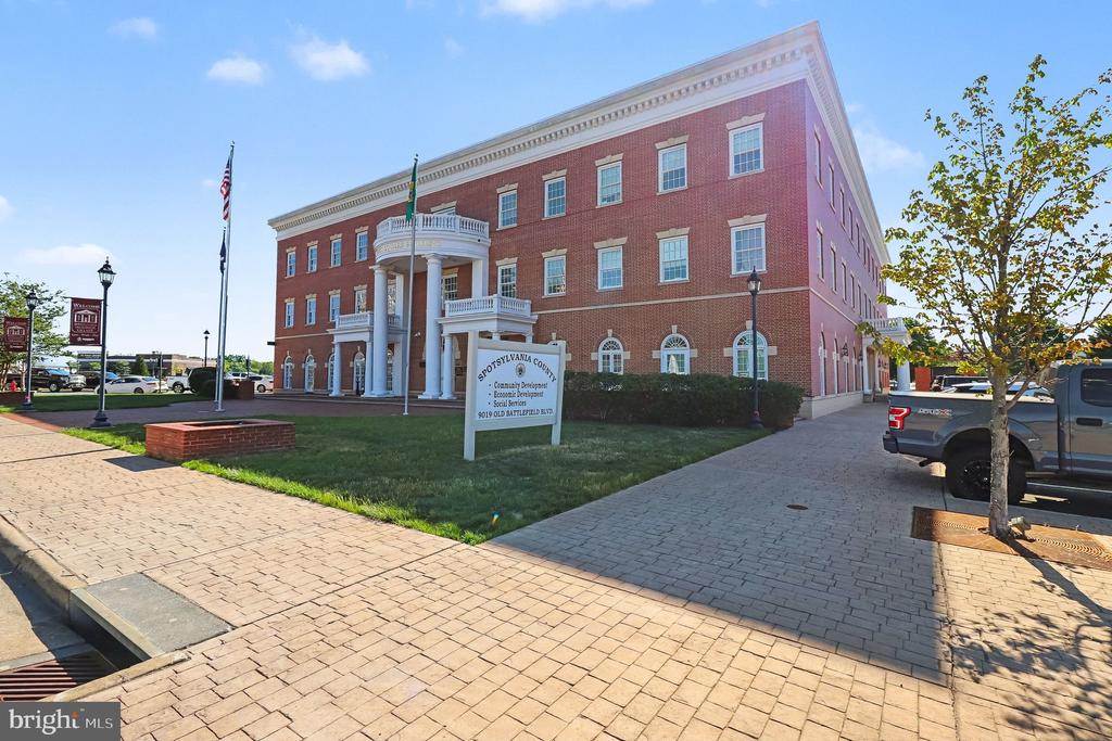 101 SPOTSLEE DR, SPOTSYLVANIA, Virginia 22551, 3 Bedrooms Bedrooms, ,2 BathroomsBathrooms,Residential,101 SPOTSLEE DR,VASP2040970 MLS # VASP2040970