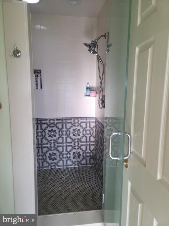 9471 LITTLE SKYLINE DR, ORANGE, Virginia 22960, 4 Bedrooms Bedrooms, ,6 BathroomsBathrooms,Residential,9471 LITTLE SKYLINE DR,VAOR2013928 MLS # VAOR2013928