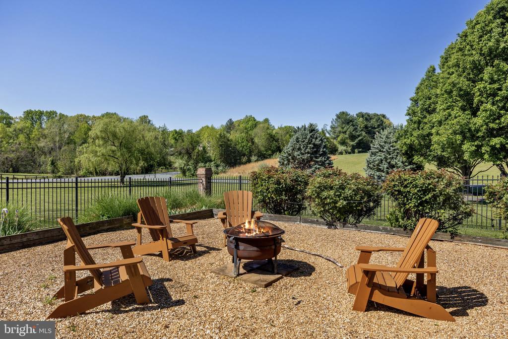 64 ROLLING GREEN LN, BRIGHTWOOD, Virginia 22715, 4 Bedrooms Bedrooms, ,3 BathroomsBathrooms,Residential,64 ROLLING GREEN LN,VAMA2002712 MLS # VAMA2002712