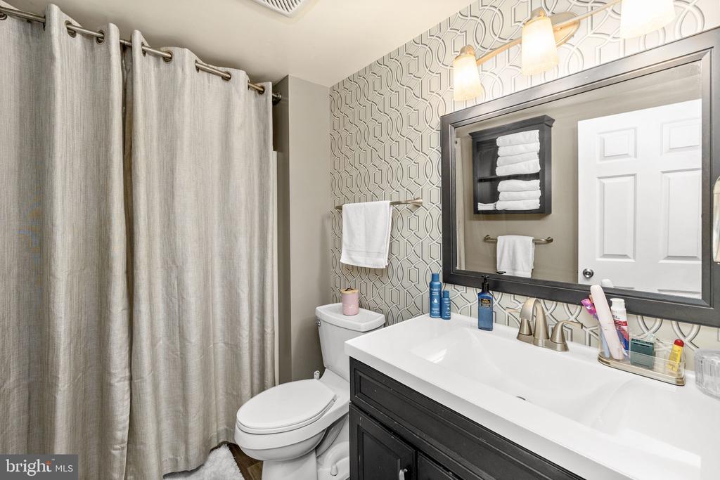 64 ROLLING GREEN LN, BRIGHTWOOD, Virginia 22715, 4 Bedrooms Bedrooms, ,3 BathroomsBathrooms,Residential,64 ROLLING GREEN LN,VAMA2002712 MLS # VAMA2002712