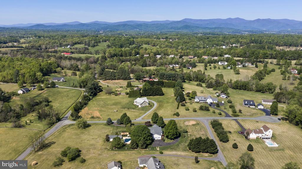 64 ROLLING GREEN LN, BRIGHTWOOD, Virginia 22715, 4 Bedrooms Bedrooms, ,3 BathroomsBathrooms,Residential,64 ROLLING GREEN LN,VAMA2002712 MLS # VAMA2002712