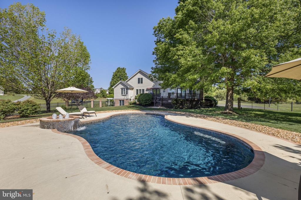 64 ROLLING GREEN LN, BRIGHTWOOD, Virginia 22715, 4 Bedrooms Bedrooms, ,3 BathroomsBathrooms,Residential,64 ROLLING GREEN LN,VAMA2002712 MLS # VAMA2002712