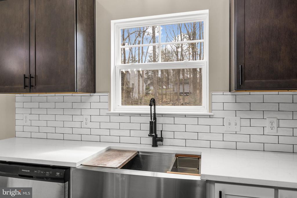 12413 TOLL HOUSE RD, SPOTSYLVANIA, Virginia 22551, 4 Bedrooms Bedrooms, ,2 BathroomsBathrooms,Residential,12413 TOLL HOUSE RD,VASP2041226 MLS # VASP2041226