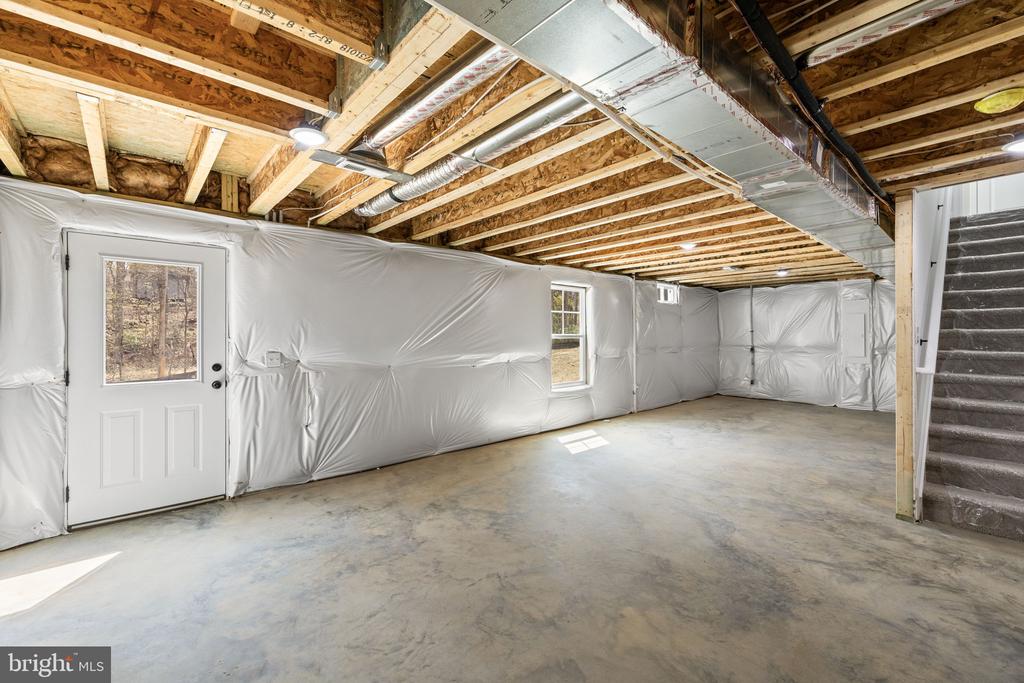 12413 TOLL HOUSE RD, SPOTSYLVANIA, Virginia 22551, 4 Bedrooms Bedrooms, ,2 BathroomsBathrooms,Residential,12413 TOLL HOUSE RD,VASP2041226 MLS # VASP2041226