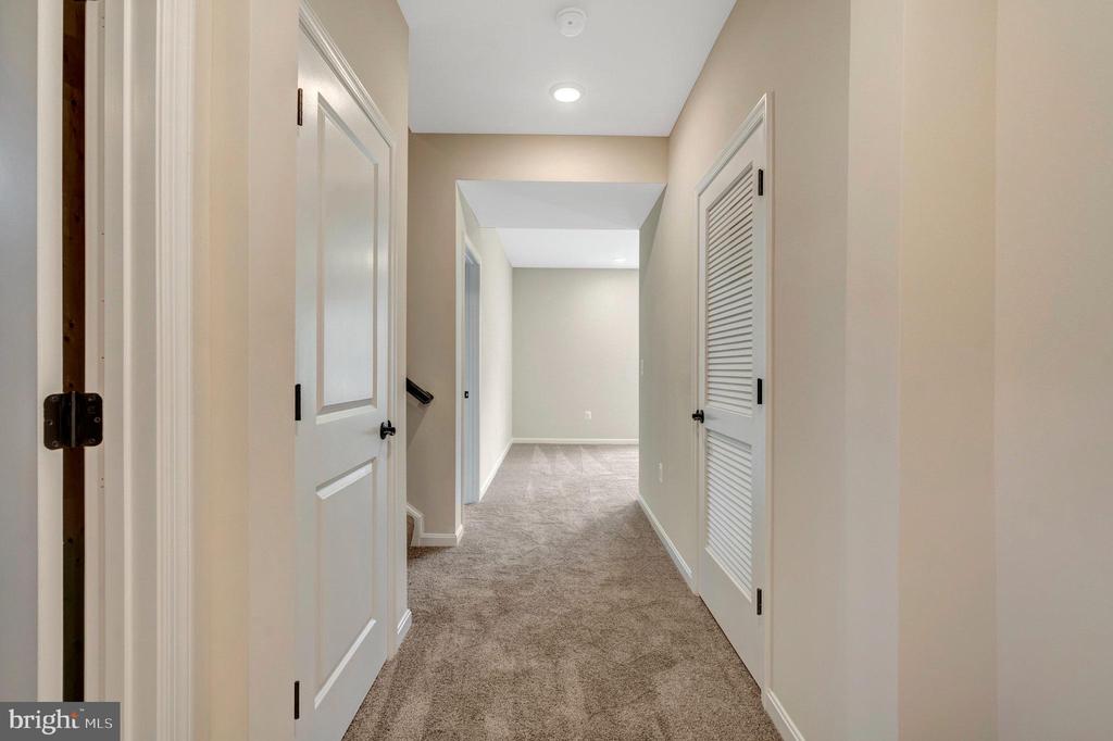 35602 PINE NEEDLE LN, LOCUST GROVE, Virginia 22508, 4 Bedrooms Bedrooms, ,2 BathroomsBathrooms,Residential,35602 PINE NEEDLE LN,VAOR2013940 MLS # VAOR2013940