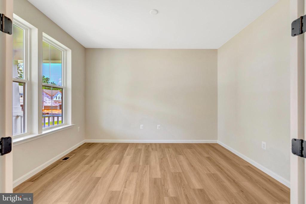 35602 PINE NEEDLE LN, LOCUST GROVE, Virginia 22508, 4 Bedrooms Bedrooms, ,2 BathroomsBathrooms,Residential,35602 PINE NEEDLE LN,VAOR2013940 MLS # VAOR2013940