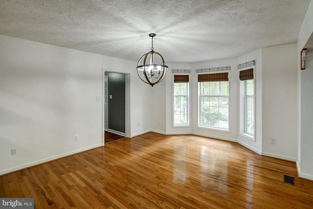 130 OAKLEIGH LN, BUMPASS, Virginia 23024, 4 Bedrooms Bedrooms, ,3 BathroomsBathrooms,Residential,130 OAKLEIGH LN,VALA2009688 MLS # VALA2009688