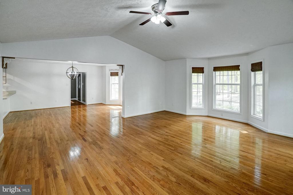 130 OAKLEIGH LN, BUMPASS, Virginia 23024, 4 Bedrooms Bedrooms, ,3 BathroomsBathrooms,Residential,130 OAKLEIGH LN,VALA2009688 MLS # VALA2009688