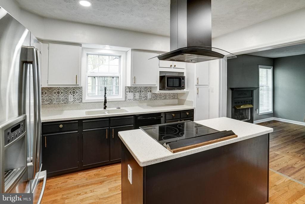 130 OAKLEIGH LN, BUMPASS, Virginia 23024, 4 Bedrooms Bedrooms, ,3 BathroomsBathrooms,Residential,130 OAKLEIGH LN,VALA2009688 MLS # VALA2009688