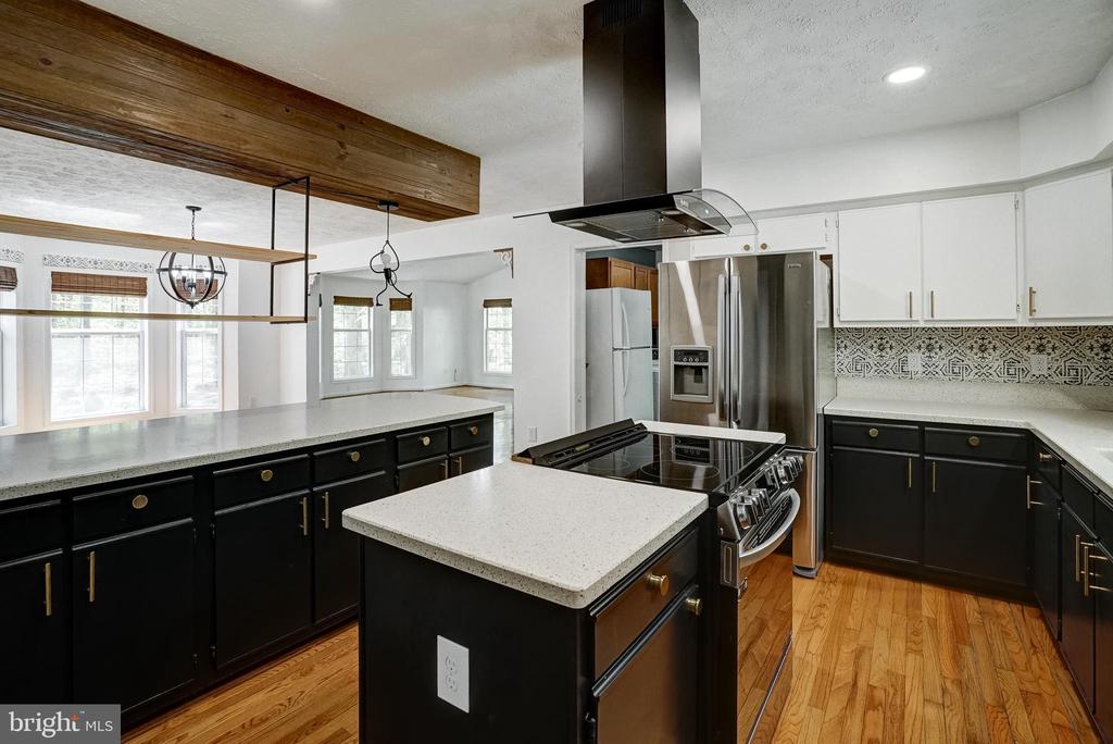 130 OAKLEIGH LN, BUMPASS, Virginia 23024, 4 Bedrooms Bedrooms, ,3 BathroomsBathrooms,Residential,130 OAKLEIGH LN,VALA2009688 MLS # VALA2009688