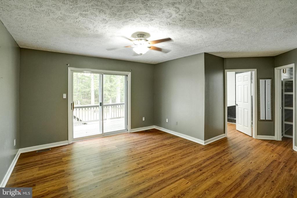 130 OAKLEIGH LN, BUMPASS, Virginia 23024, 4 Bedrooms Bedrooms, ,3 BathroomsBathrooms,Residential,130 OAKLEIGH LN,VALA2009688 MLS # VALA2009688