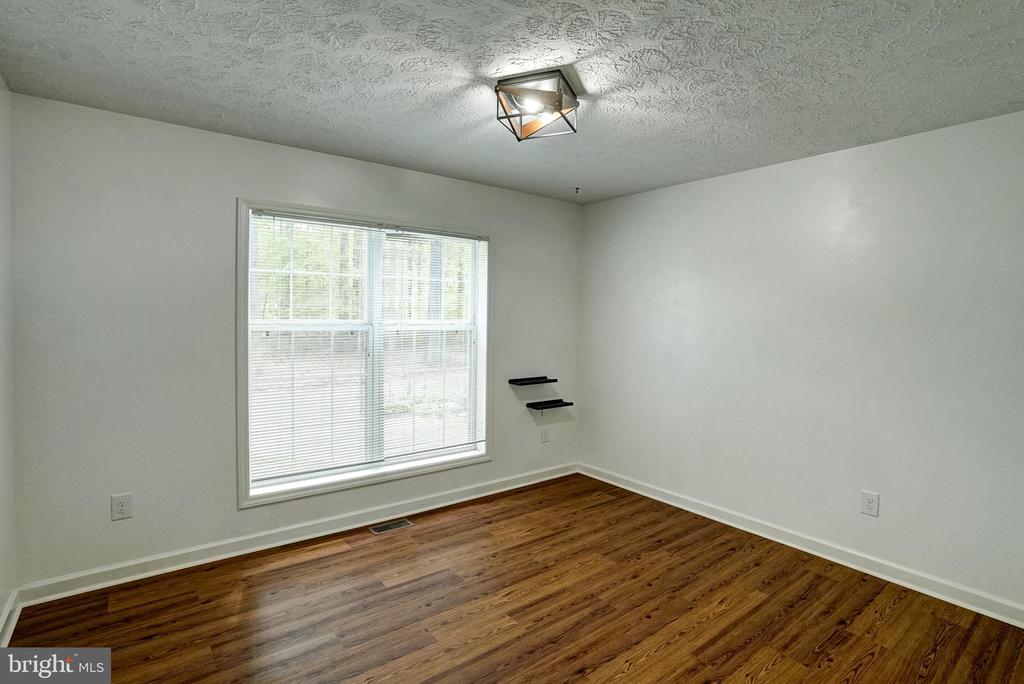 130 OAKLEIGH LN, BUMPASS, Virginia 23024, 4 Bedrooms Bedrooms, ,3 BathroomsBathrooms,Residential,130 OAKLEIGH LN,VALA2009688 MLS # VALA2009688