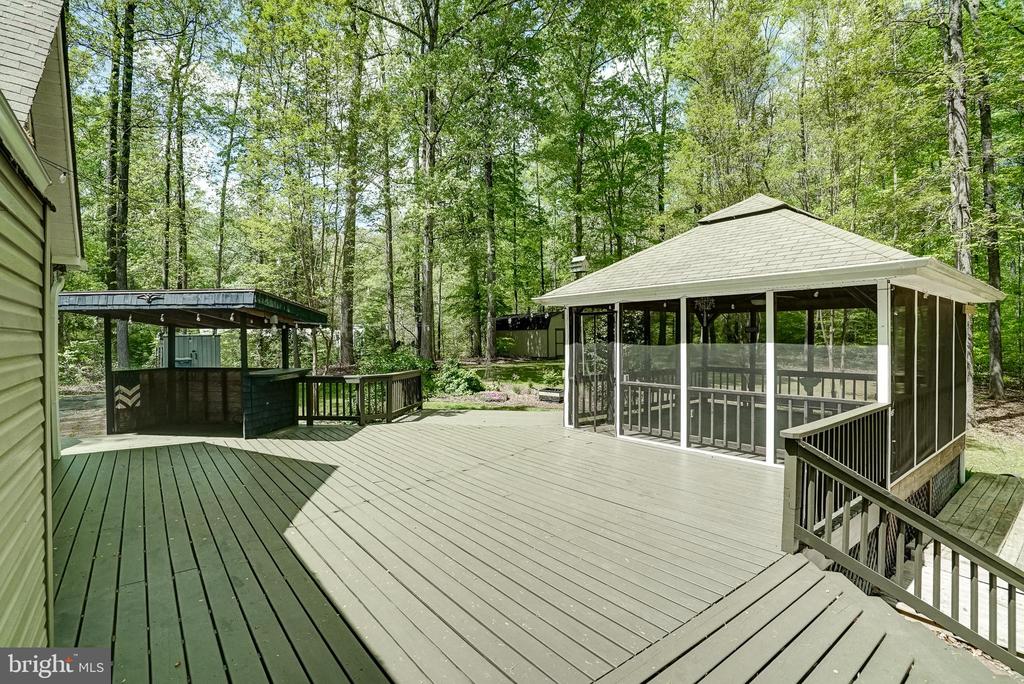 130 OAKLEIGH LN, BUMPASS, Virginia 23024, 4 Bedrooms Bedrooms, ,3 BathroomsBathrooms,Residential,130 OAKLEIGH LN,VALA2009688 MLS # VALA2009688