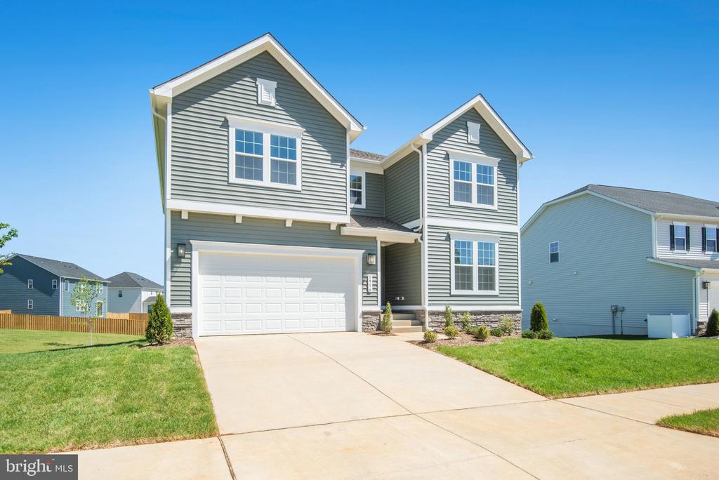 1916 SUNSET LN, CULPEPER, Virginia 22701, 4 Bedrooms Bedrooms, ,5 BathroomsBathrooms,Residential,1916 SUNSET LN,VACU2013382 MLS # VACU2013382