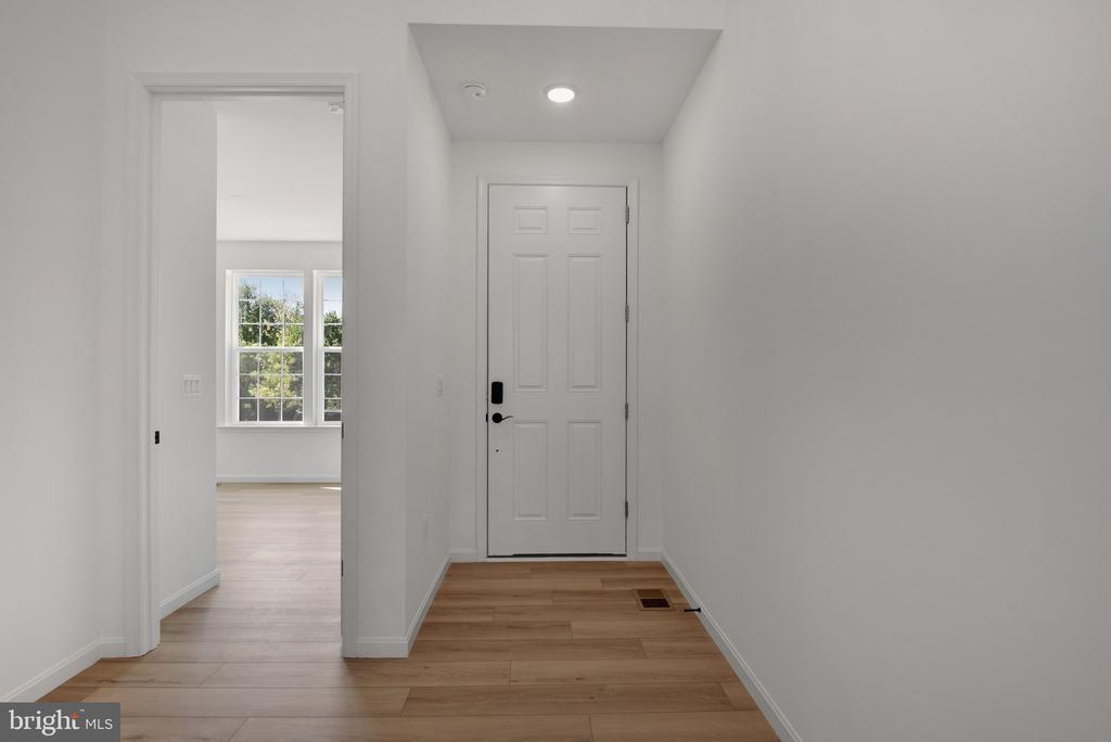 1916 SUNSET LN, CULPEPER, Virginia 22701, 4 Bedrooms Bedrooms, ,5 BathroomsBathrooms,Residential,1916 SUNSET LN,VACU2013382 MLS # VACU2013382