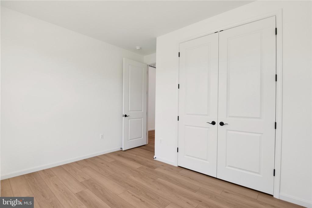 1916 SUNSET LN, CULPEPER, Virginia 22701, 4 Bedrooms Bedrooms, ,5 BathroomsBathrooms,Residential,1916 SUNSET LN,VACU2013382 MLS # VACU2013382