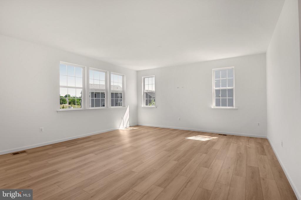 1916 SUNSET LN, CULPEPER, Virginia 22701, 4 Bedrooms Bedrooms, ,5 BathroomsBathrooms,Residential,1916 SUNSET LN,VACU2013382 MLS # VACU2013382