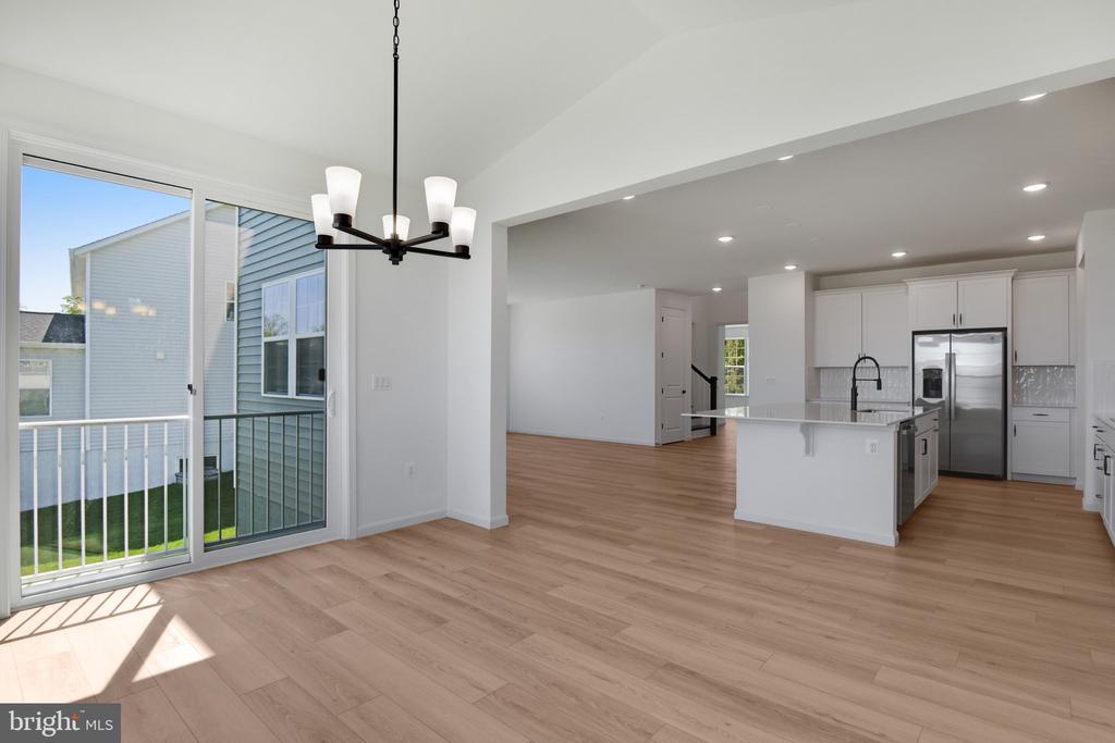 1916 SUNSET LN, CULPEPER, Virginia 22701, 4 Bedrooms Bedrooms, ,5 BathroomsBathrooms,Residential,1916 SUNSET LN,VACU2013382 MLS # VACU2013382