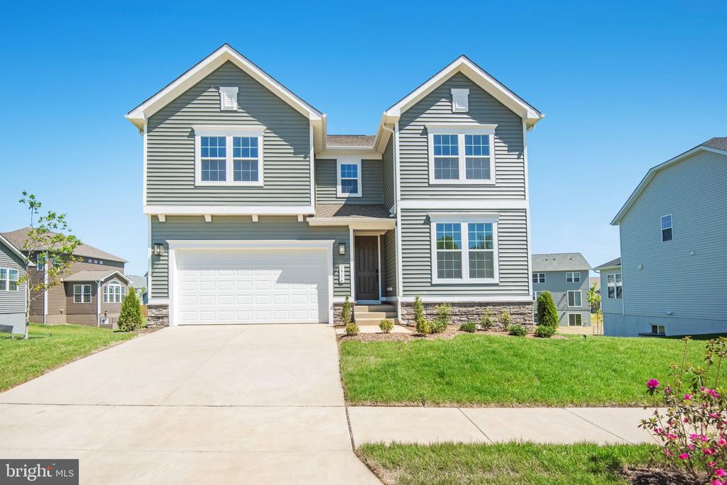 1916 SUNSET LN, CULPEPER, Virginia 22701, 4 Bedrooms Bedrooms, ,5 BathroomsBathrooms,Residential,1916 SUNSET LN,VACU2013382 MLS # VACU2013382