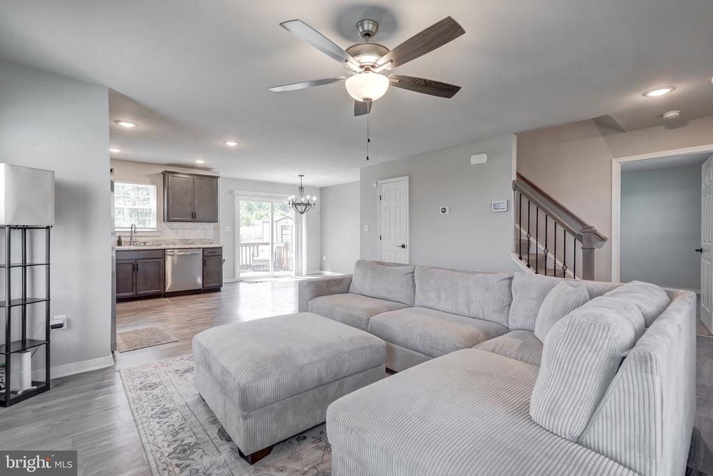 126 RIVA WAY, PALMYRA, Virginia 22963, 4 Bedrooms Bedrooms, ,3 BathroomsBathrooms,Residential,126 RIVA WAY,VAFN2000674 MLS # VAFN2000674