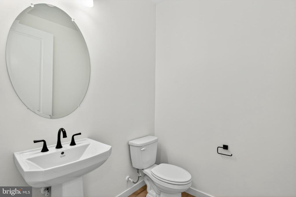 2012 DIVOT DR, CULPEPER, Virginia 22701, 4 Bedrooms Bedrooms, ,4 BathroomsBathrooms,Residential,2012 DIVOT DR,VACU2013390 MLS # VACU2013390