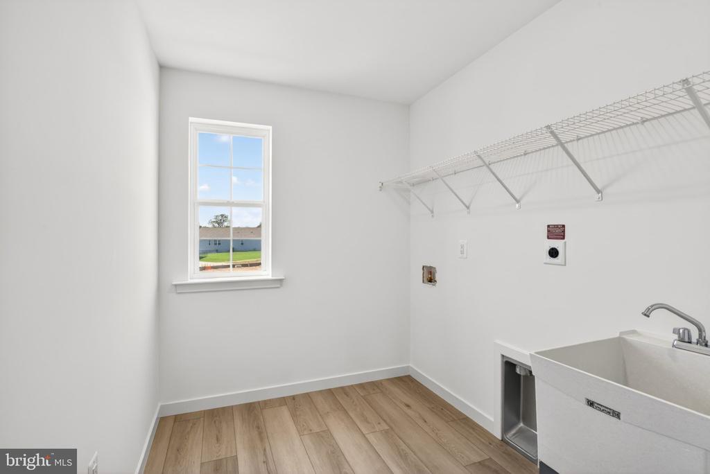 2012 DIVOT DR, CULPEPER, Virginia 22701, 4 Bedrooms Bedrooms, ,4 BathroomsBathrooms,Residential,2012 DIVOT DR,VACU2013390 MLS # VACU2013390