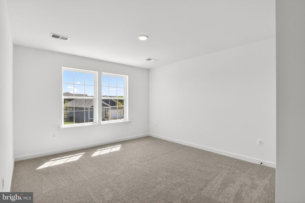 2012 DIVOT DR, CULPEPER, Virginia 22701, 4 Bedrooms Bedrooms, ,4 BathroomsBathrooms,Residential,2012 DIVOT DR,VACU2013390 MLS # VACU2013390