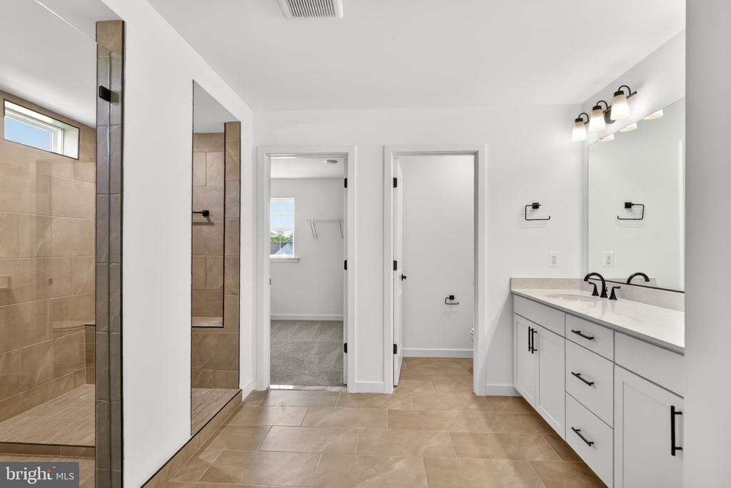 2012 DIVOT DR, CULPEPER, Virginia 22701, 4 Bedrooms Bedrooms, ,4 BathroomsBathrooms,Residential,2012 DIVOT DR,VACU2013390 MLS # VACU2013390