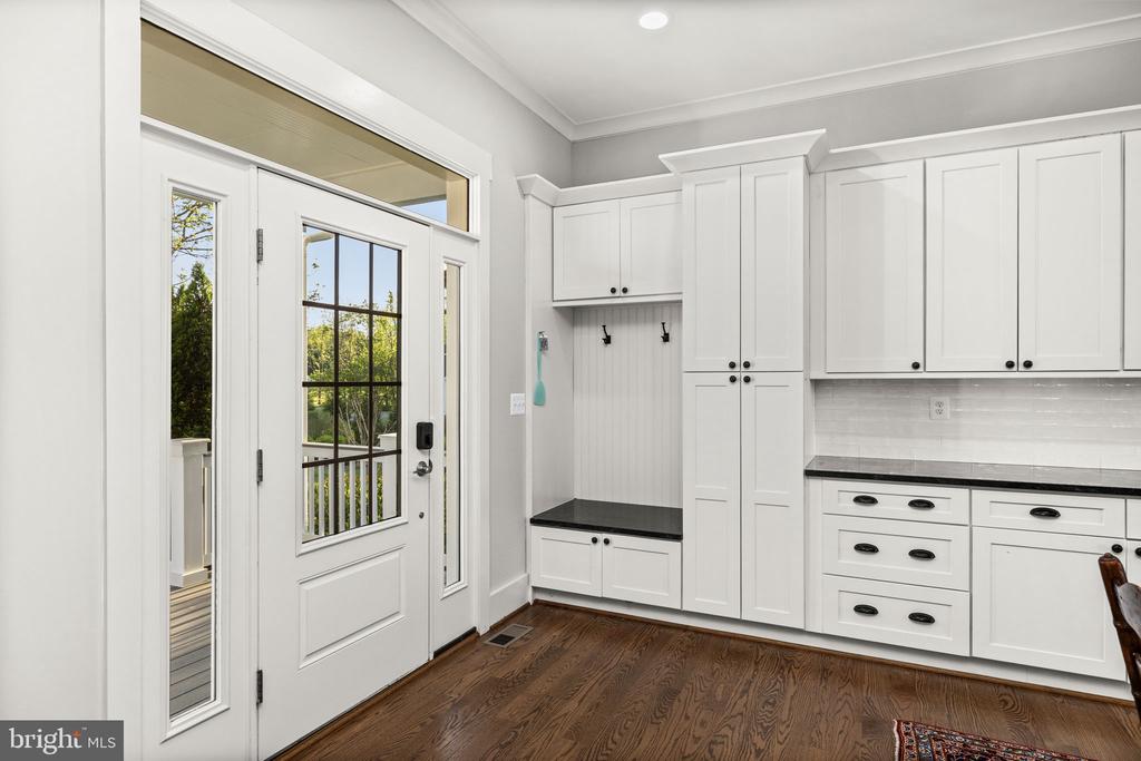 6616 SUMMERVIEW CT, ORANGE, Virginia 22960, 7 Bedrooms Bedrooms, ,5 BathroomsBathrooms,Residential,6616 SUMMERVIEW CT,VASP2041110 MLS # VASP2041110