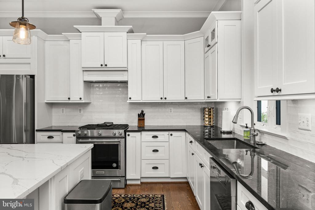 6616 SUMMERVIEW CT, ORANGE, Virginia 22960, 7 Bedrooms Bedrooms, ,5 BathroomsBathrooms,Residential,6616 SUMMERVIEW CT,VASP2041110 MLS # VASP2041110