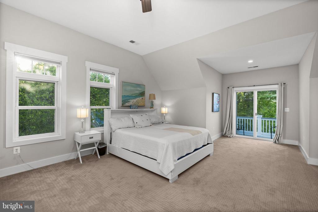 6616 SUMMERVIEW CT, ORANGE, Virginia 22960, 7 Bedrooms Bedrooms, ,5 BathroomsBathrooms,Residential,6616 SUMMERVIEW CT,VASP2041110 MLS # VASP2041110