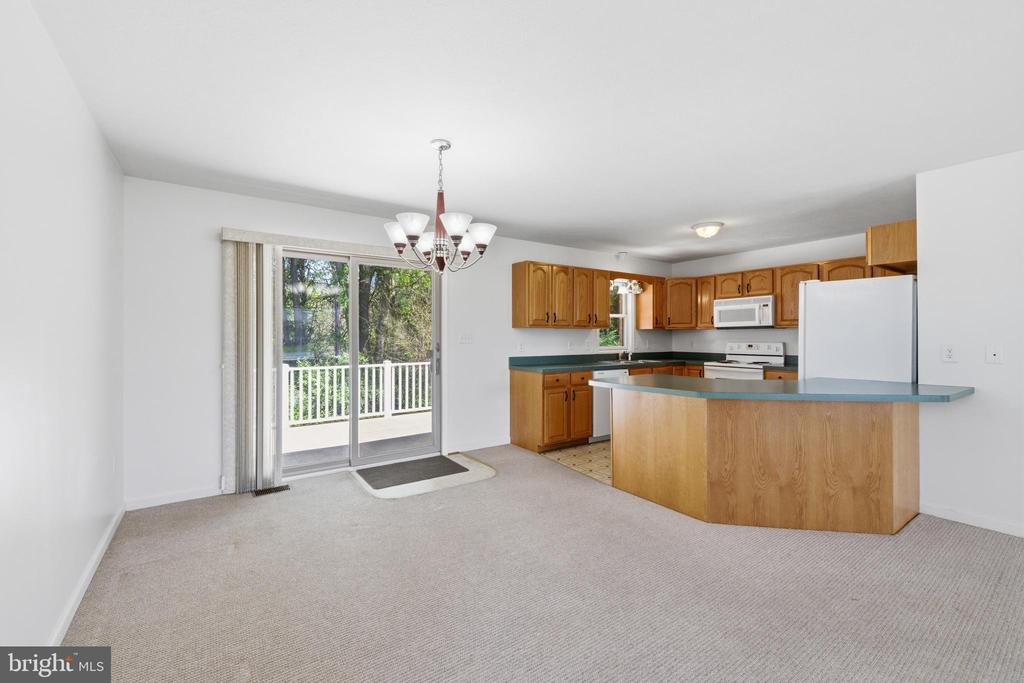 7 BLUE RIDGE CT, LURAY, Virginia 22835, 3 Bedrooms Bedrooms, ,2 BathroomsBathrooms,Residential,7 BLUE RIDGE CT,VAPA2006236 MLS # VAPA2006236