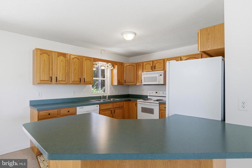 7 BLUE RIDGE CT, LURAY, Virginia 22835, 3 Bedrooms Bedrooms, ,2 BathroomsBathrooms,Residential,7 BLUE RIDGE CT,VAPA2006236 MLS # VAPA2006236