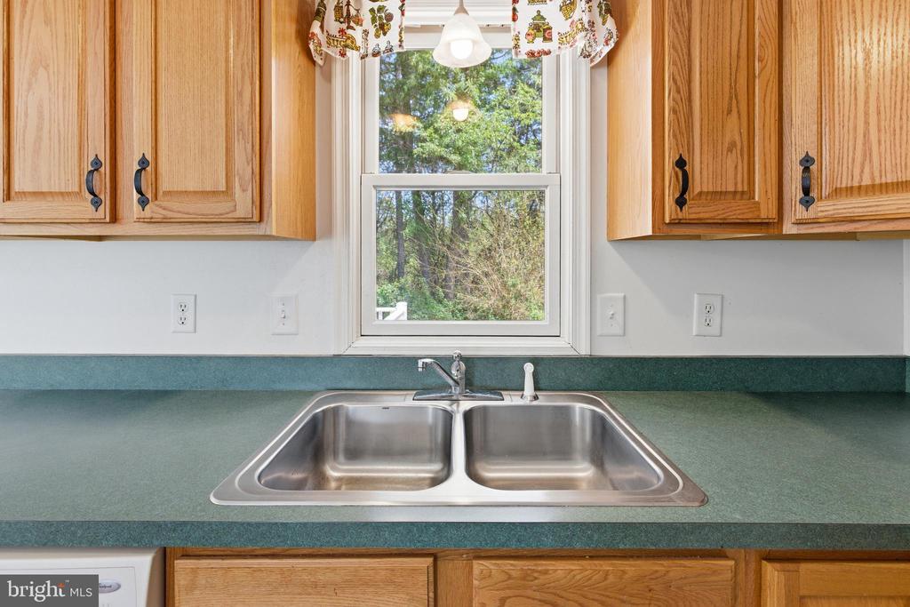 7 BLUE RIDGE CT, LURAY, Virginia 22835, 3 Bedrooms Bedrooms, ,2 BathroomsBathrooms,Residential,7 BLUE RIDGE CT,VAPA2006236 MLS # VAPA2006236