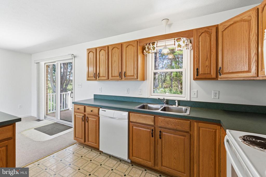 7 BLUE RIDGE CT, LURAY, Virginia 22835, 3 Bedrooms Bedrooms, ,2 BathroomsBathrooms,Residential,7 BLUE RIDGE CT,VAPA2006236 MLS # VAPA2006236