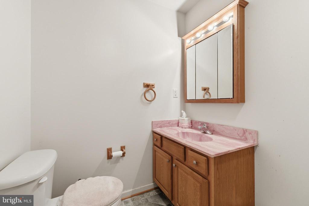 7 BLUE RIDGE CT, LURAY, Virginia 22835, 3 Bedrooms Bedrooms, ,2 BathroomsBathrooms,Residential,7 BLUE RIDGE CT,VAPA2006236 MLS # VAPA2006236