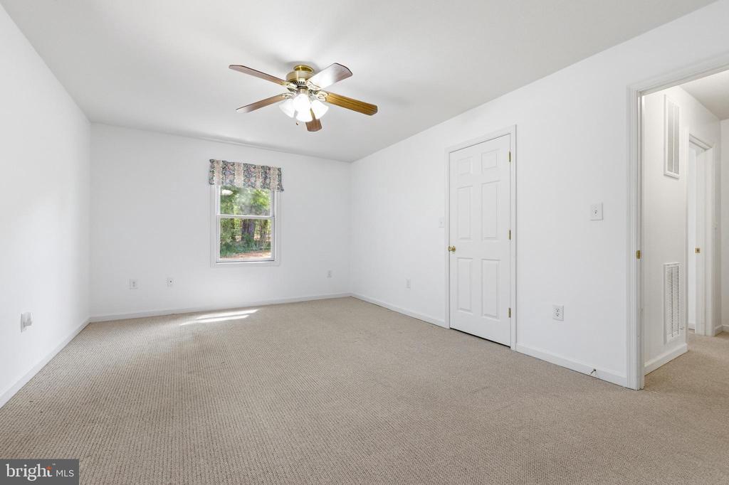 7 BLUE RIDGE CT, LURAY, Virginia 22835, 3 Bedrooms Bedrooms, ,2 BathroomsBathrooms,Residential,7 BLUE RIDGE CT,VAPA2006236 MLS # VAPA2006236