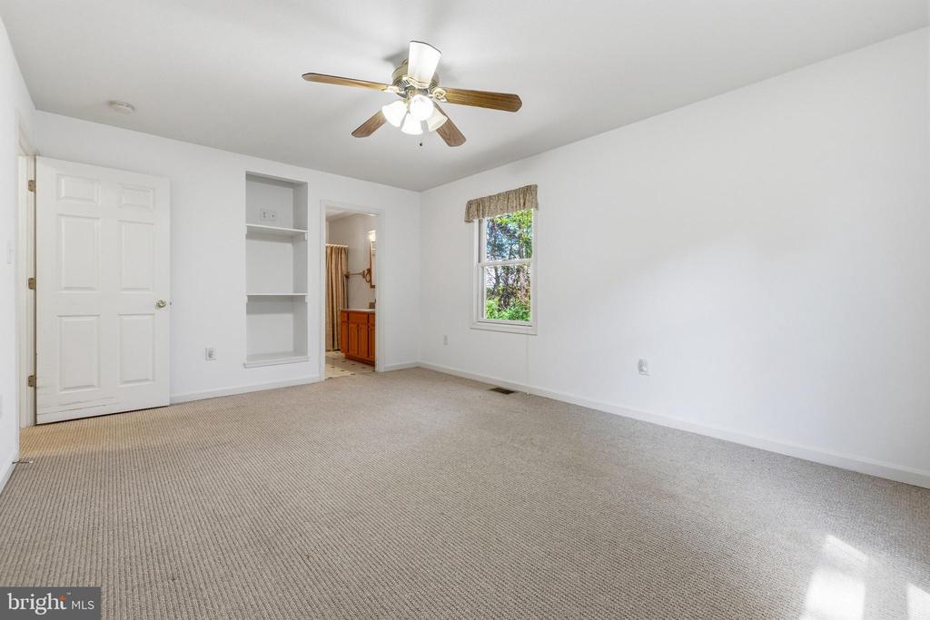 7 BLUE RIDGE CT, LURAY, Virginia 22835, 3 Bedrooms Bedrooms, ,2 BathroomsBathrooms,Residential,7 BLUE RIDGE CT,VAPA2006236 MLS # VAPA2006236