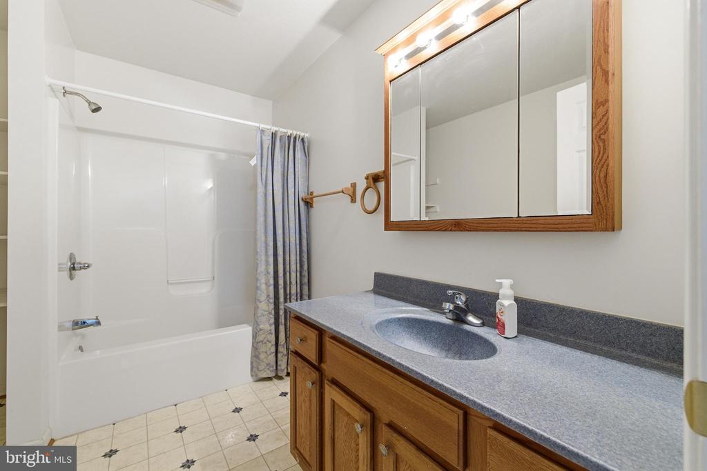 7 BLUE RIDGE CT, LURAY, Virginia 22835, 3 Bedrooms Bedrooms, ,2 BathroomsBathrooms,Residential,7 BLUE RIDGE CT,VAPA2006236 MLS # VAPA2006236