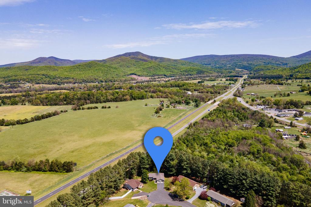 7 BLUE RIDGE CT, LURAY, Virginia 22835, 3 Bedrooms Bedrooms, ,2 BathroomsBathrooms,Residential,7 BLUE RIDGE CT,VAPA2006236 MLS # VAPA2006236