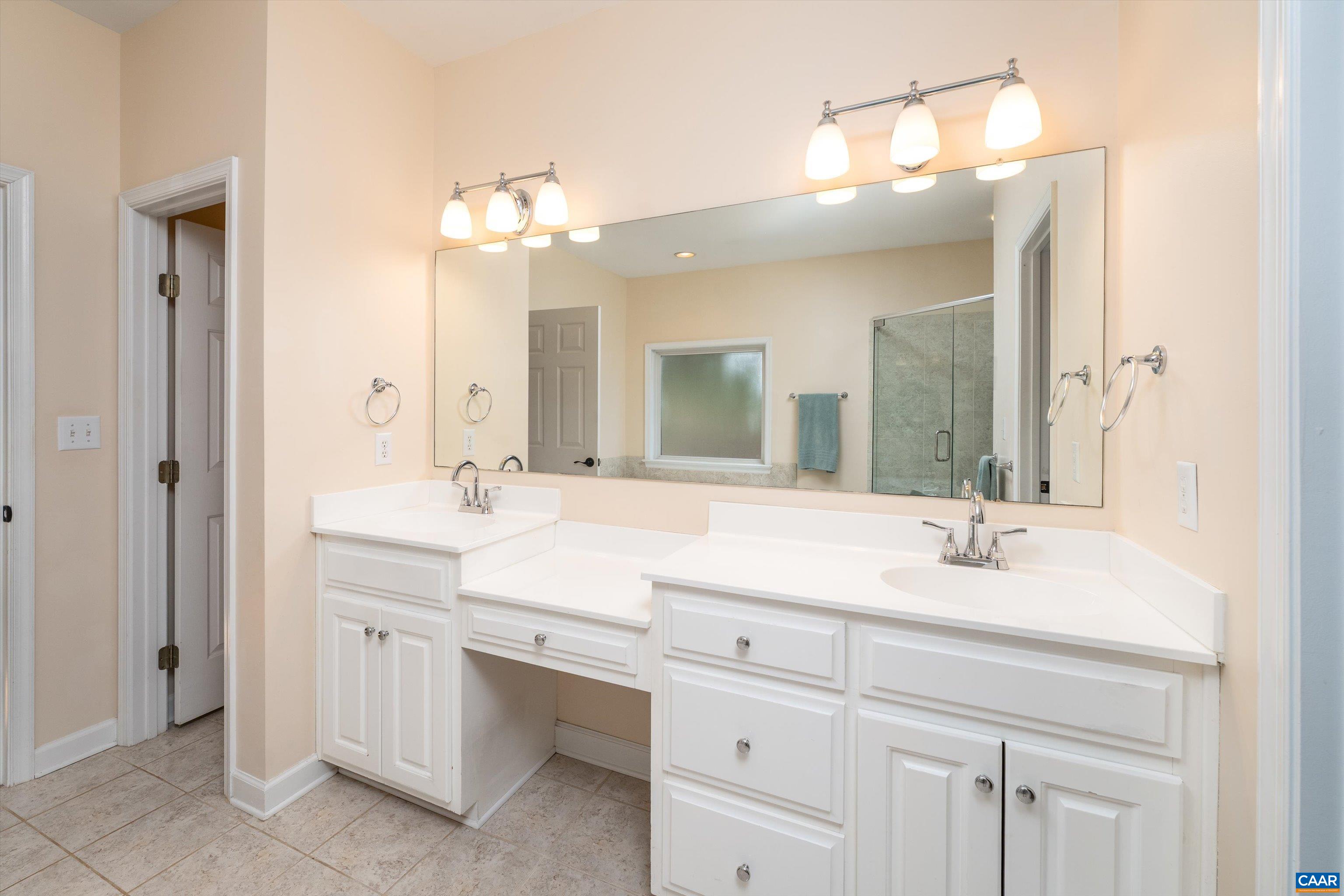 129 FONTANA CT, CHARLOTTESVILLE, Virginia 22911, 5 Bedrooms Bedrooms, ,4 BathroomsBathrooms,Residential,129 FONTANA CT,676041 MLS # 676041