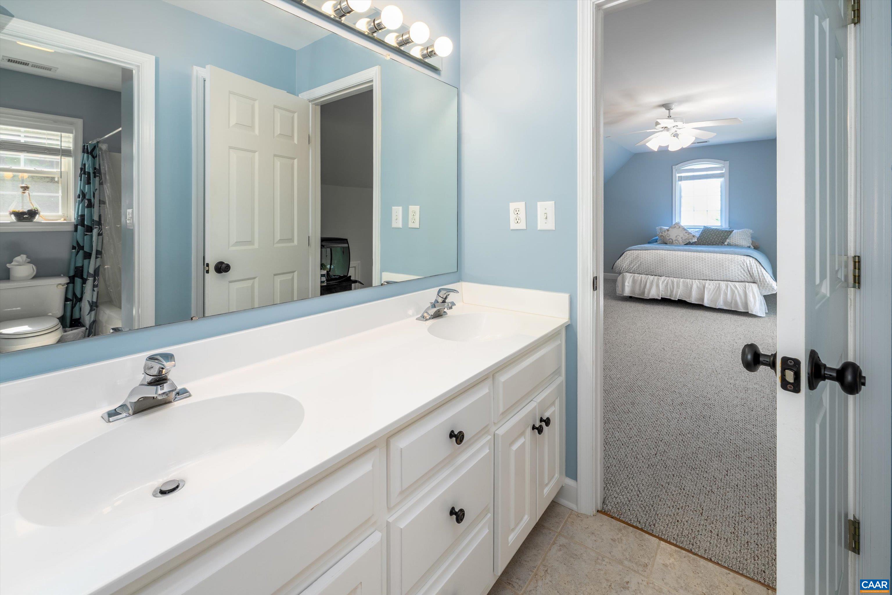 129 FONTANA CT, CHARLOTTESVILLE, Virginia 22911, 5 Bedrooms Bedrooms, ,4 BathroomsBathrooms,Residential,129 FONTANA CT,676041 MLS # 676041