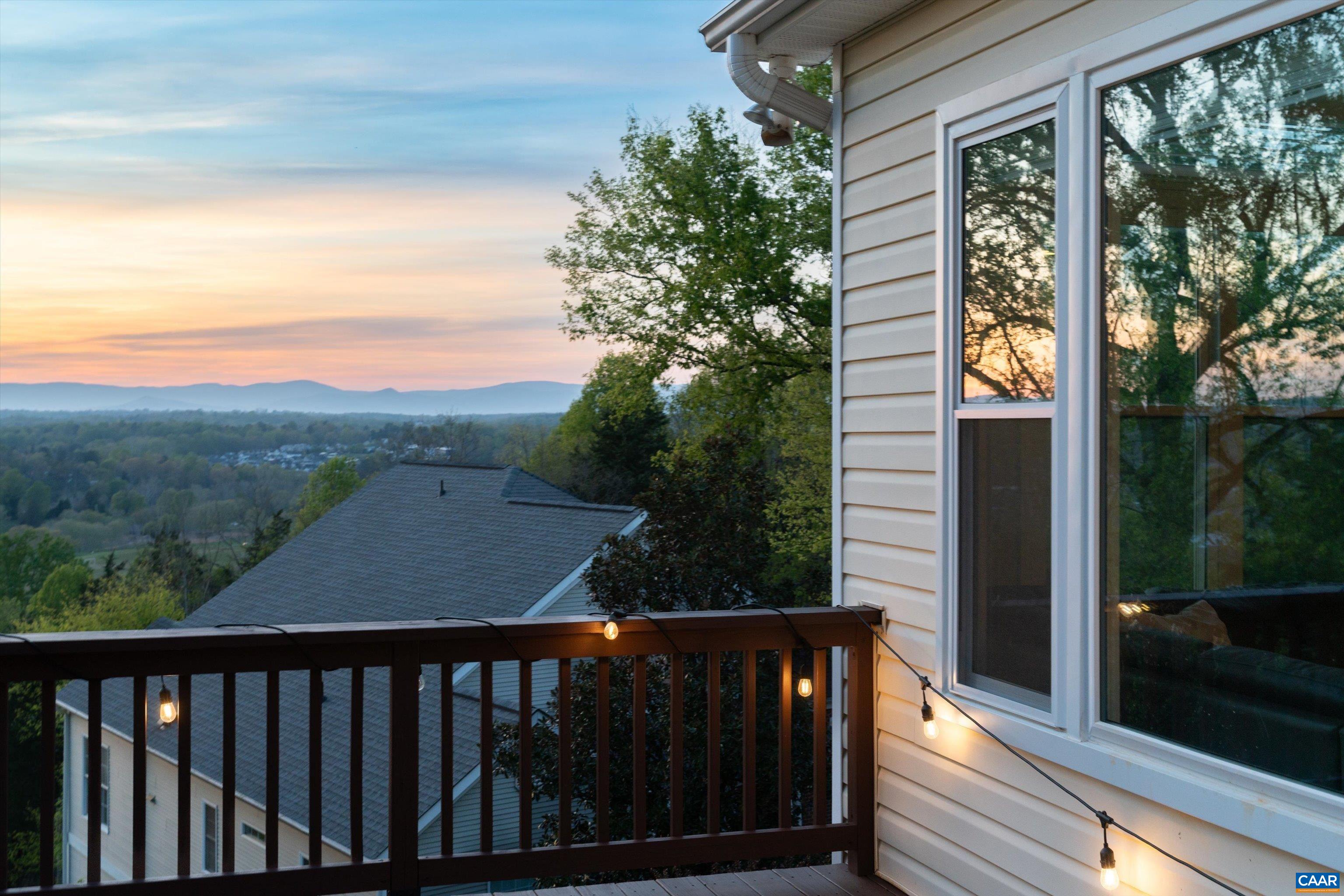 129 FONTANA CT, CHARLOTTESVILLE, Virginia 22911, 5 Bedrooms Bedrooms, ,4 BathroomsBathrooms,Residential,129 FONTANA CT,676041 MLS # 676041