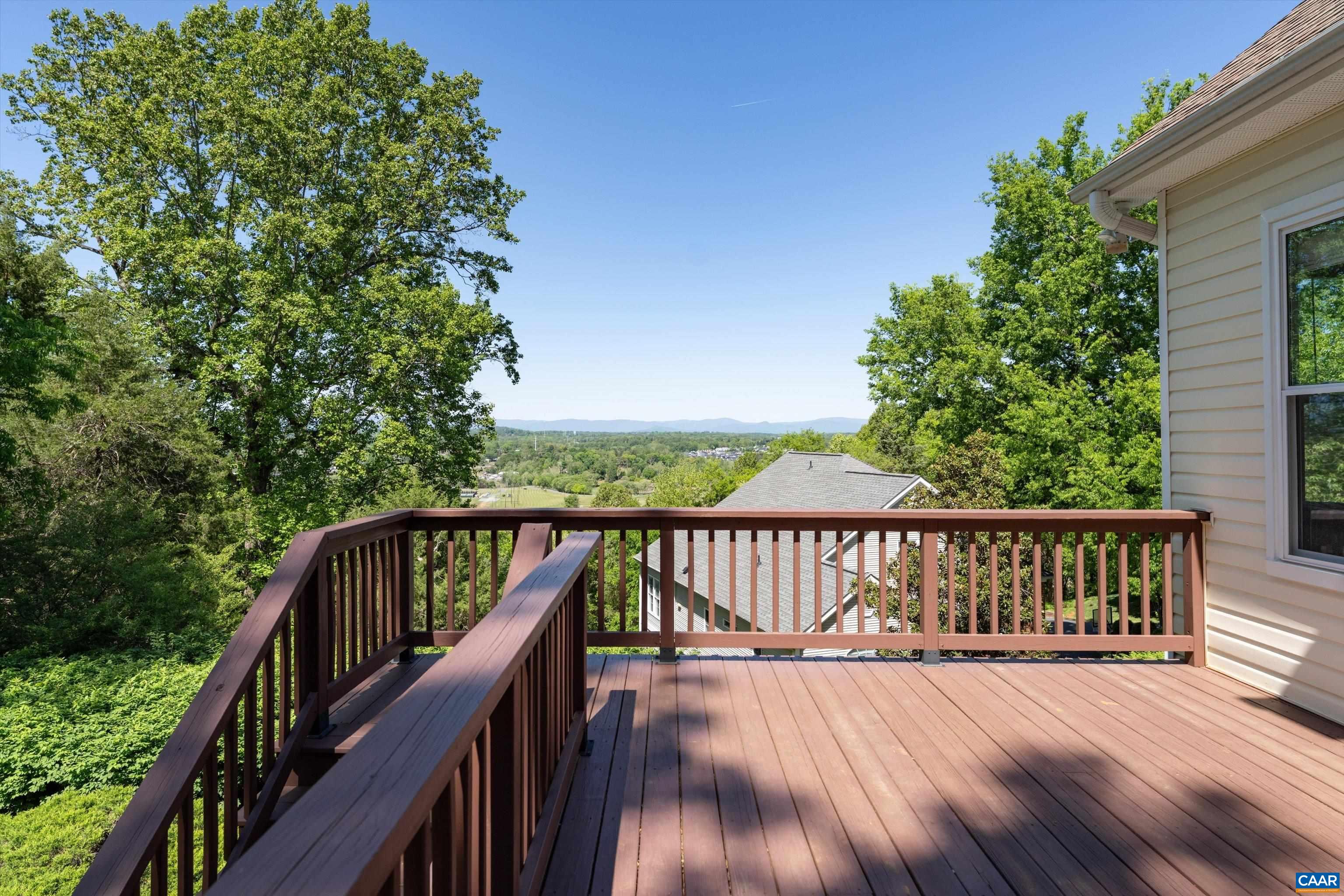 129 FONTANA CT, CHARLOTTESVILLE, Virginia 22911, 5 Bedrooms Bedrooms, ,4 BathroomsBathrooms,Residential,129 FONTANA CT,676041 MLS # 676041