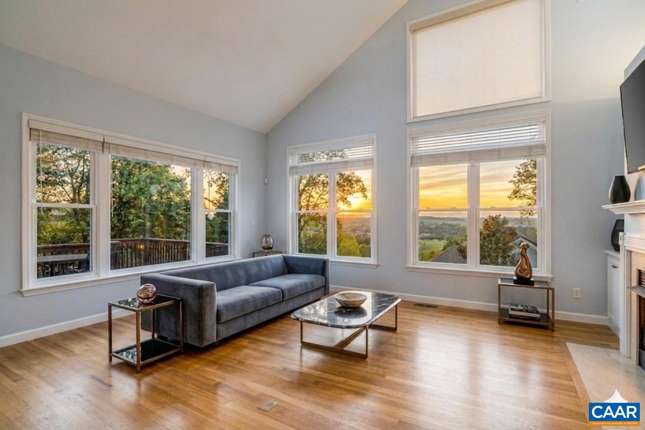 129 FONTANA CT, CHARLOTTESVILLE, Virginia 22911, 5 Bedrooms Bedrooms, ,4 BathroomsBathrooms,Residential,129 FONTANA CT,676041 MLS # 676041