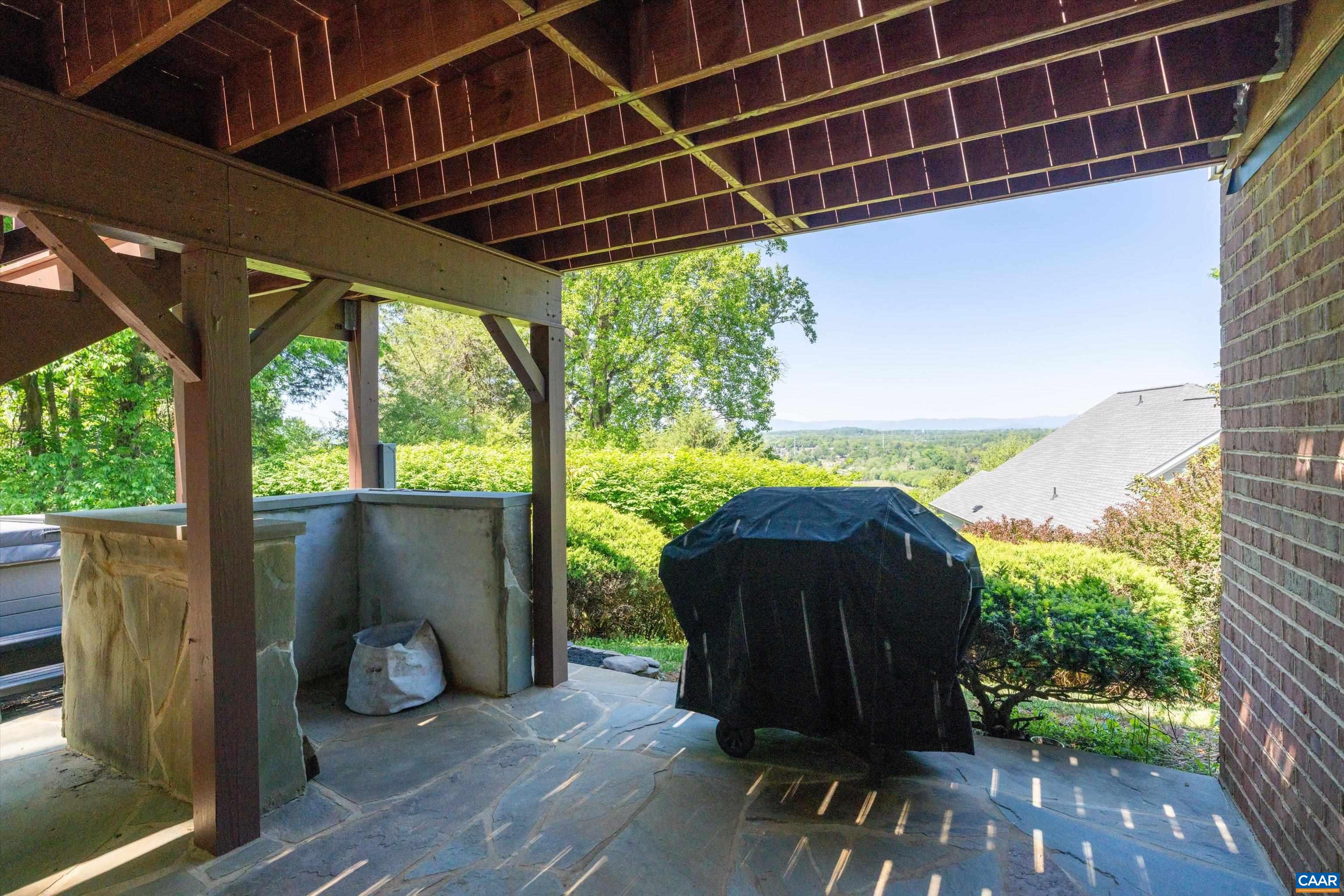 129 FONTANA CT, CHARLOTTESVILLE, Virginia 22911, 5 Bedrooms Bedrooms, ,4 BathroomsBathrooms,Residential,129 FONTANA CT,676041 MLS # 676041