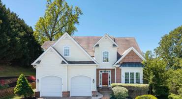 129 FONTANA CT, CHARLOTTESVILLE, Virginia 22911, 5 Bedrooms Bedrooms, ,4 BathroomsBathrooms,Residential,129 FONTANA CT,676041 MLS # 676041