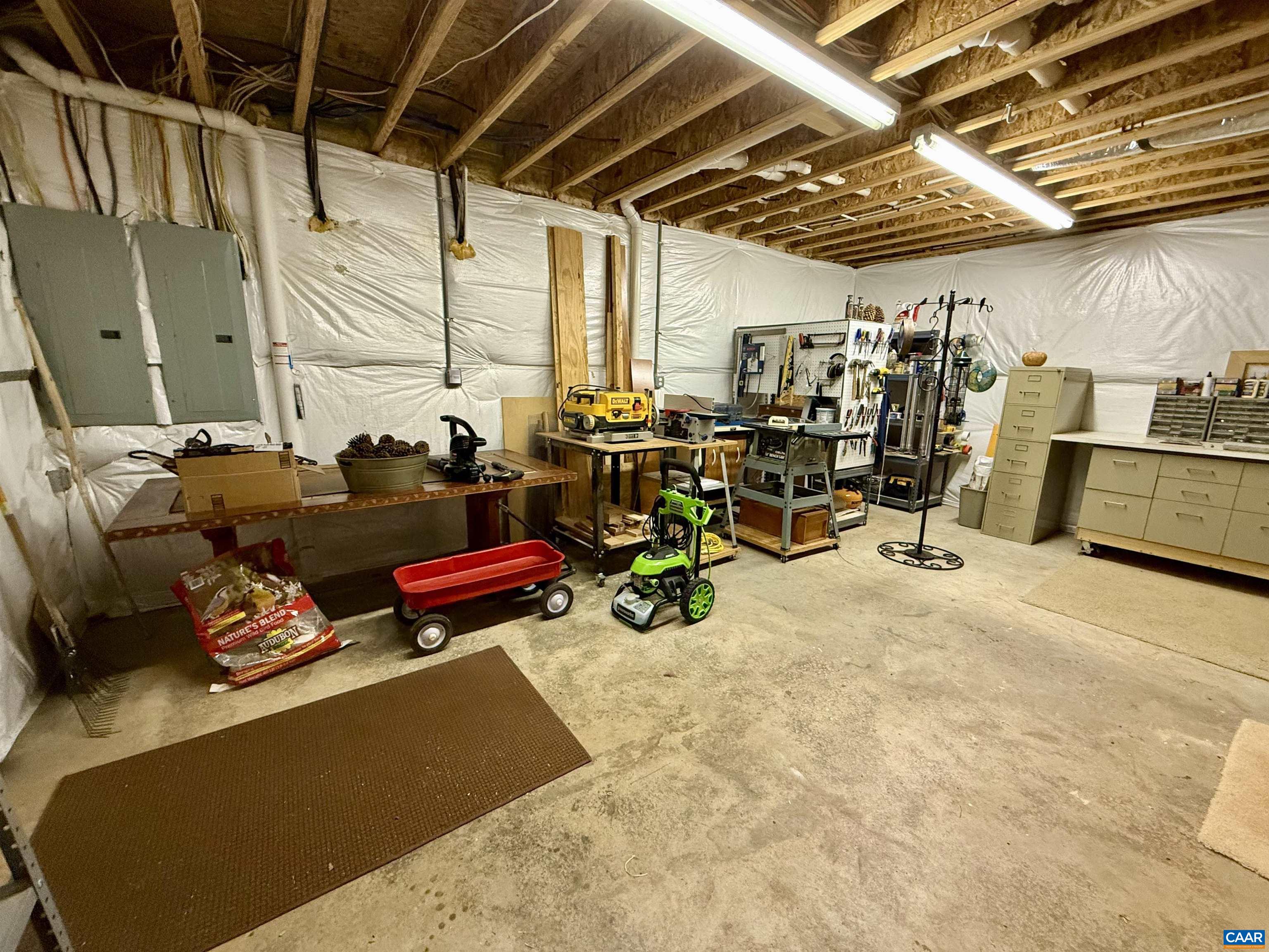 4225 WOODTHRUSH LN, BARBOURSVILLE, Virginia 22923, 5 Bedrooms Bedrooms, ,5 BathroomsBathrooms,Residential,4225 WOODTHRUSH LN,676106 MLS # 676106