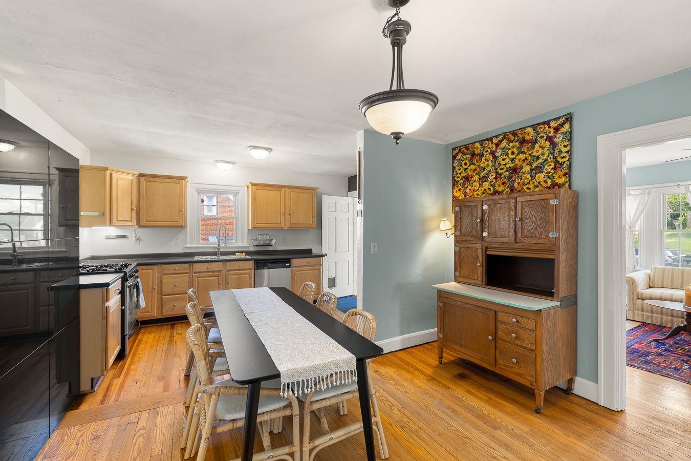 110 HAYS AVE, STAUNTON, Virginia 24401, 2 Bedrooms Bedrooms, ,1 BathroomBathrooms,Residential,110 HAYS AVE,676166 MLS # 676166